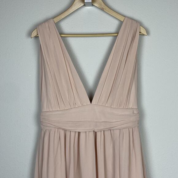Lulu's Pale Peach Chiffon Formal Gown Size L NWT Double V-Neck Goddess Dress - Picture 2 of 8
